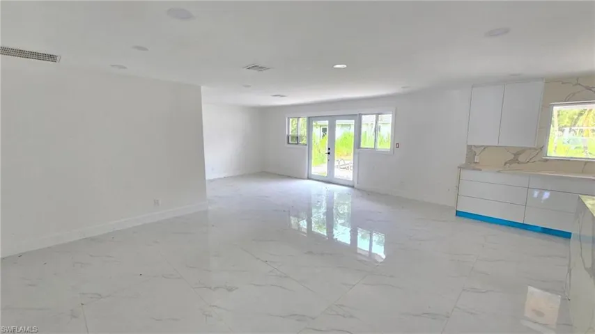 3689 Liberty Sq, Fort Myers, Florida 33908