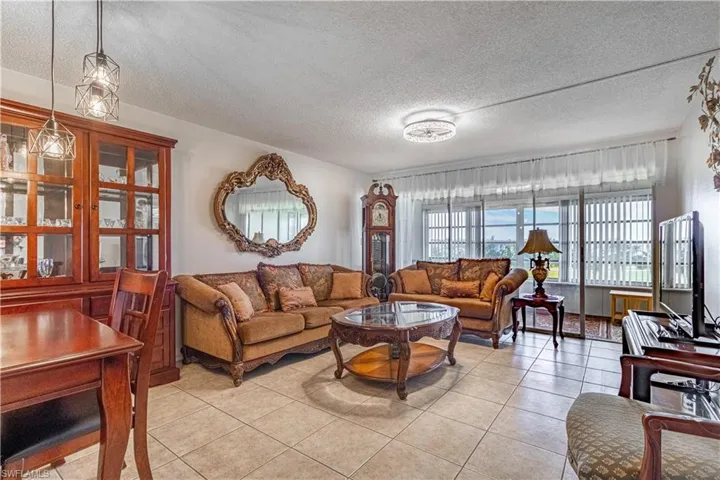 1828 Pine Valley Dr 309, Fort Myers, Florida 33907