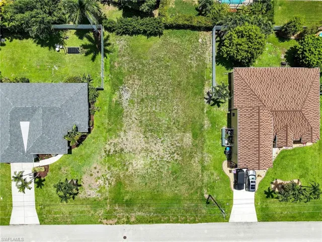 5235 27th Pl, Cape Coral, Florida 33914