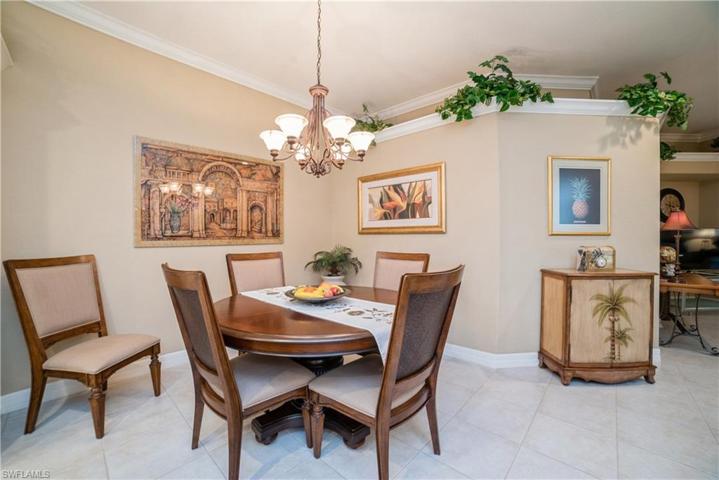 15124  Sterling Oaks  DR, Naples, FL 34110
