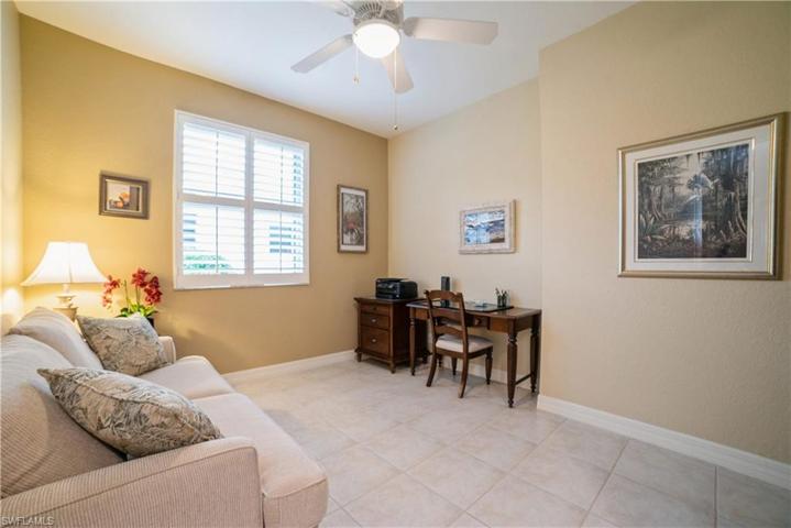 15124  Sterling Oaks  DR, Naples, FL 34110
