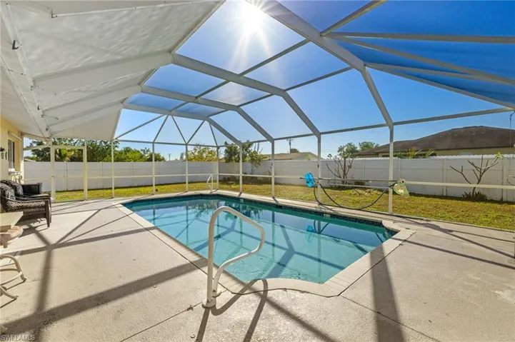 1024 NE Pine Island  LN, Cape Coral, FL 33909