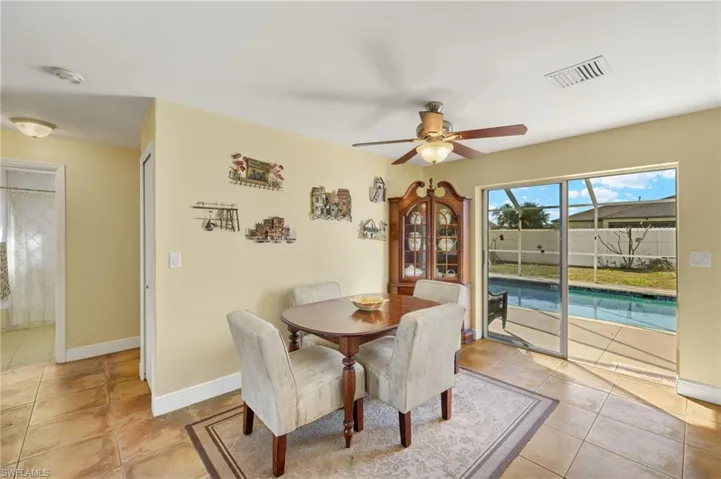 1024 NE Pine Island  LN, Cape Coral, FL 33909