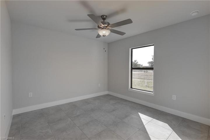 2612 5th ST SW, LEHIGH ACRES FL 33976