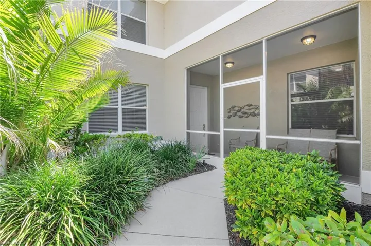 Welcome 784 Carrick Bend Circle #101