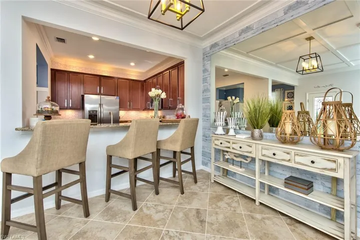 2612  Blossom  WAY, Naples, FL 34120