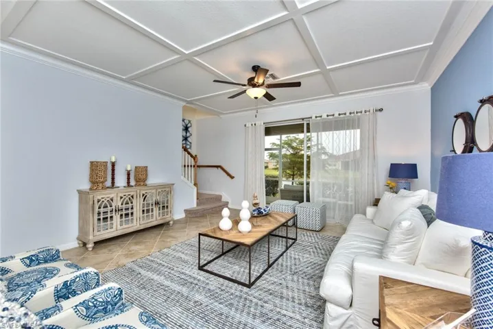 2612  Blossom  WAY, Naples, FL 34120