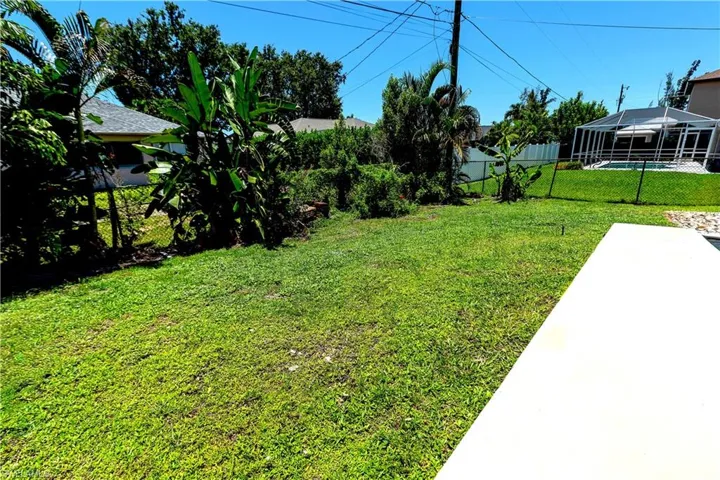 1414 Sw 18th St, Cape Coral, Florida 33991