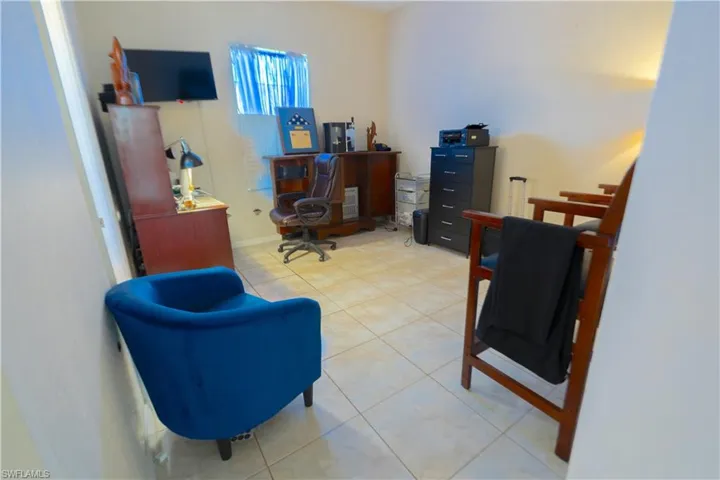 1414 Sw 18th St, Cape Coral, Florida 33991