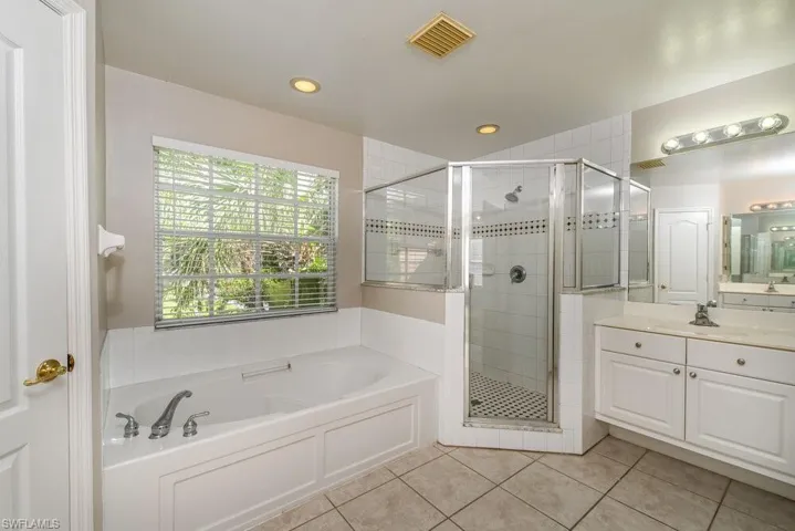 8976 Cypress Preserve Pl, Fort Myers, Florida 33912
