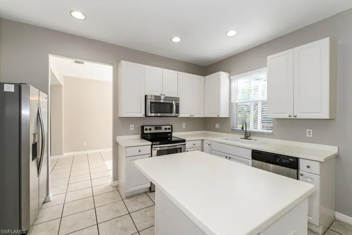8976 Cypress Preserve Pl, Fort Myers, Florida 33912