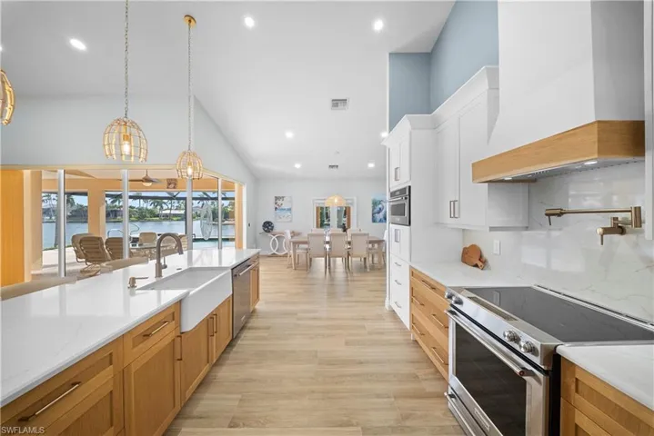 1688 Villa Ct, Marco Island, Florida 34145
