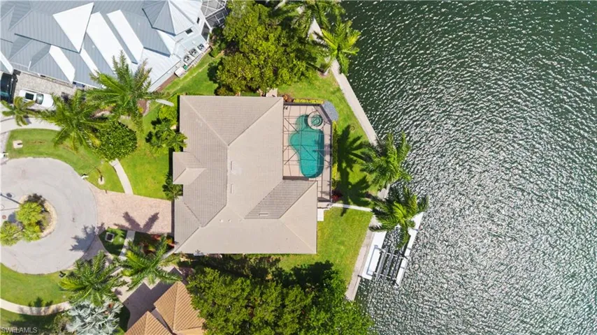 1688 Villa Ct, Marco Island, Florida 34145