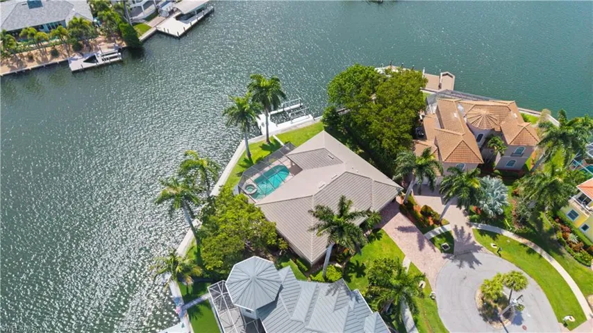 1688 Villa Ct, Marco Island, Florida 34145