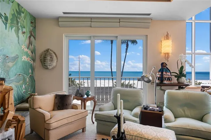 15  Casa Mar  LN, Naples, FL 34103