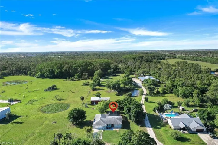 11340  Deal  RD, North Fort Myers, FL 33917