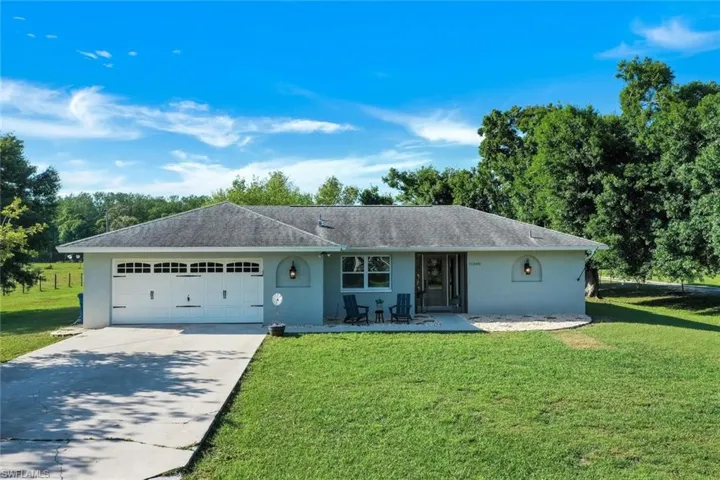 11340  Deal  RD, North Fort Myers, FL 33917