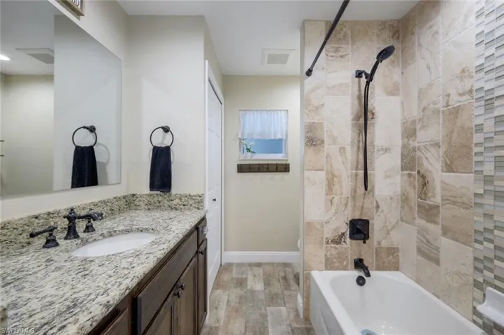 11340  Deal  RD, North Fort Myers, FL 33917