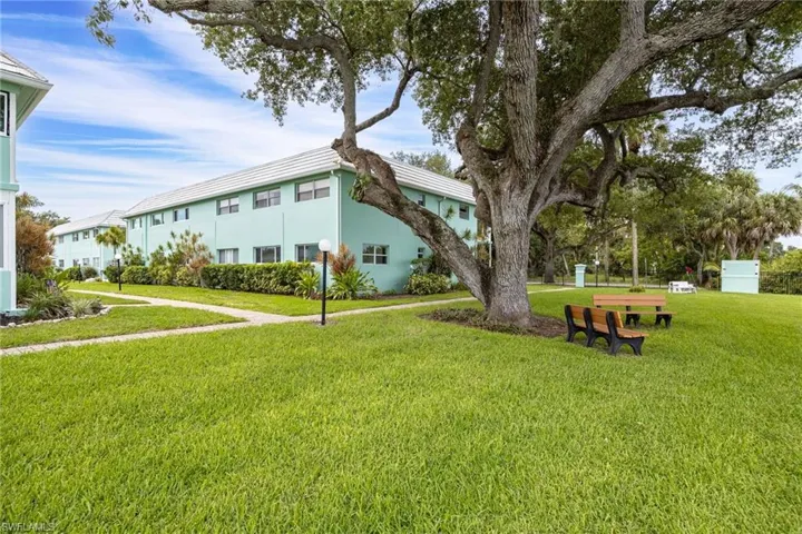 3225 E Riverside Dr 51e, Fort Myers, Florida 33916