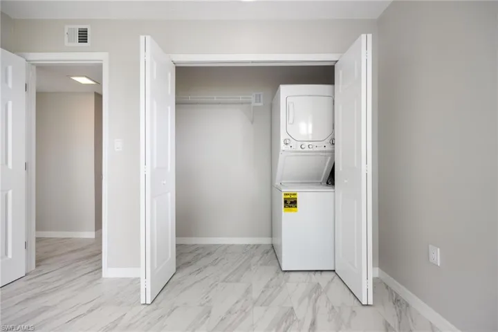 3225 E Riverside Dr 51e, Fort Myers, Florida 33916