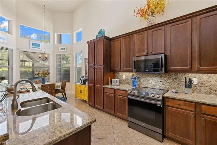 11220 Yellow Poplar Dr, Fort Myers Fl 33913
