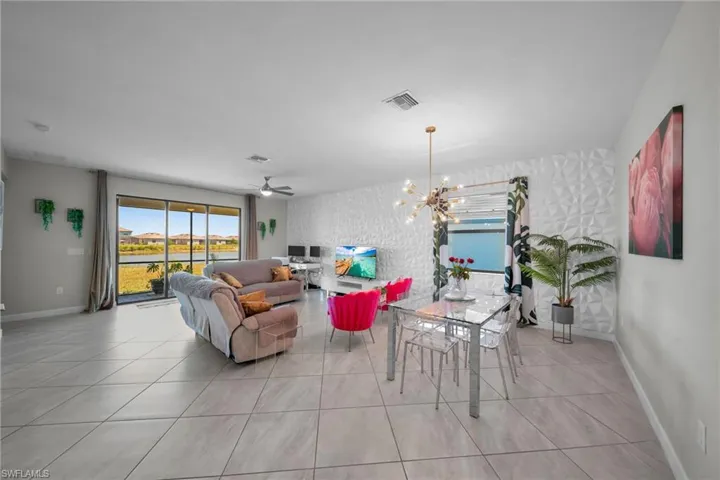 13846  Pine Lodge  LN, Fort Myers, FL 33913