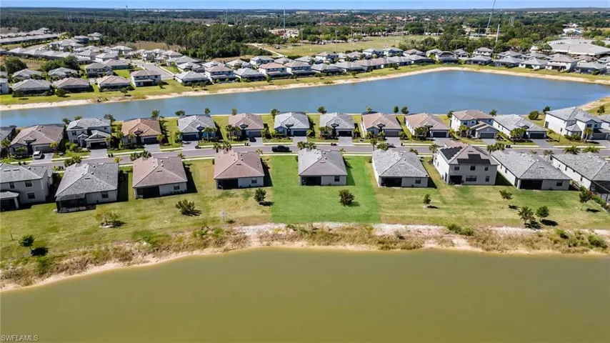 13846  Pine Lodge  LN, Fort Myers, FL 33913