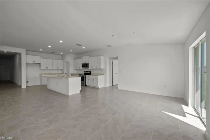 4232  San Felice  LN, North Fort Myers, FL 33917