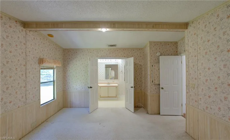 26260 Squire Ln, Bonita Springs, Florida 34135