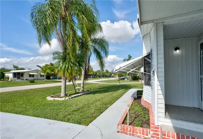 26260 Squire Ln, Bonita Springs, Florida 34135