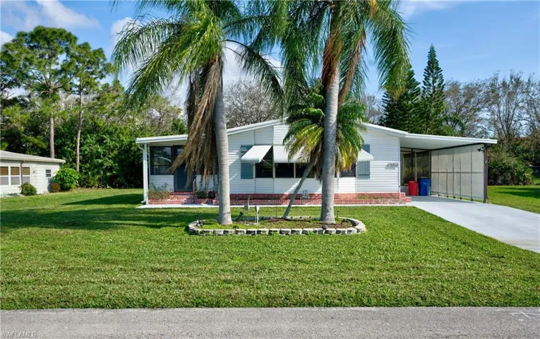 26260 Squire Ln, Bonita Springs, Florida 34135