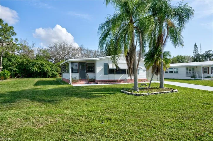 26260 Squire Ln, Bonita Springs, Florida 34135
