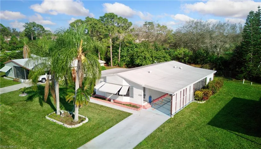 26260 Squire Ln, Bonita Springs, Florida 34135