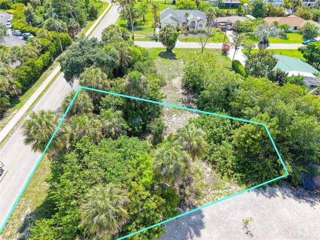 9101 Pennsylvania Ave, Bonita Springs, Florida 34135