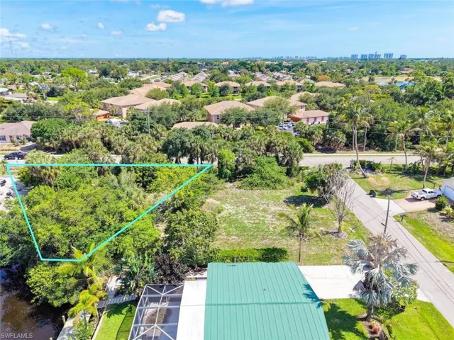 9101 Pennsylvania Ave, Bonita Springs, Florida 34135