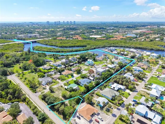 9101 Pennsylvania Ave, Bonita Springs, Florida 34135