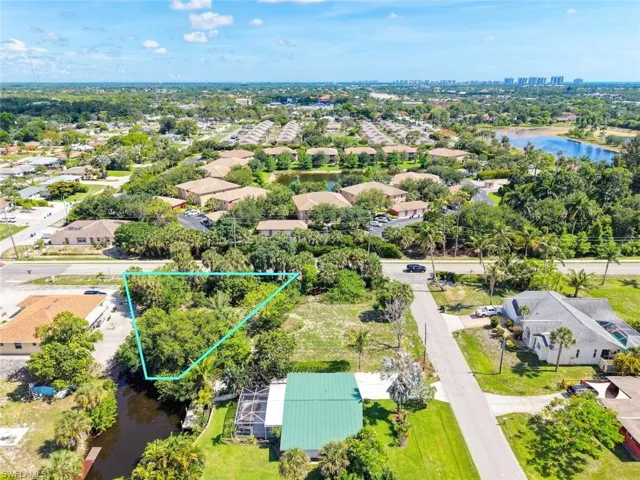 9101 Pennsylvania Ave, Bonita Springs, Florida 34135