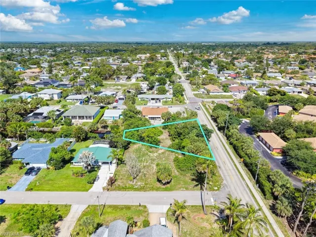 9101 Pennsylvania Ave, Bonita Springs, Florida 34135