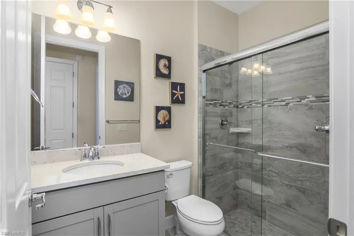 2nd Bathroom