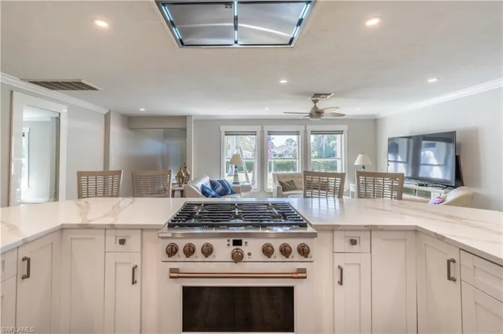 Kitchen- Reduced $ 80,000