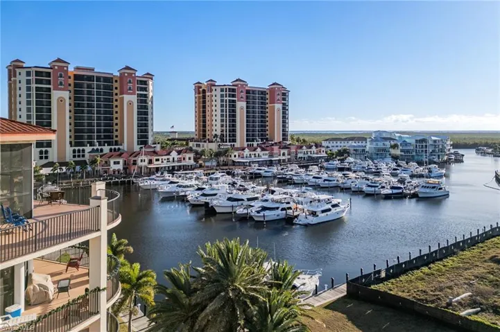 5702 Cape Harbour Dr 102, Cape Coral, Florida 33914