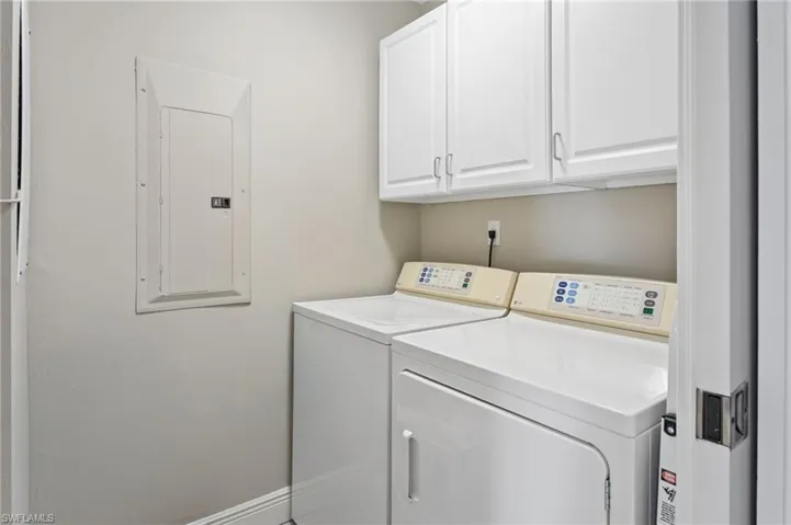 5702 Cape Harbour Dr 102, Cape Coral, Florida 33914