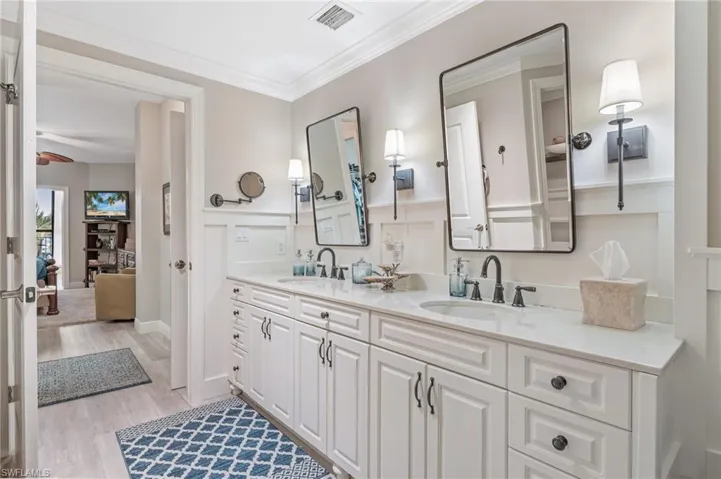 5702 Cape Harbour Dr 102, Cape Coral, Florida 33914
