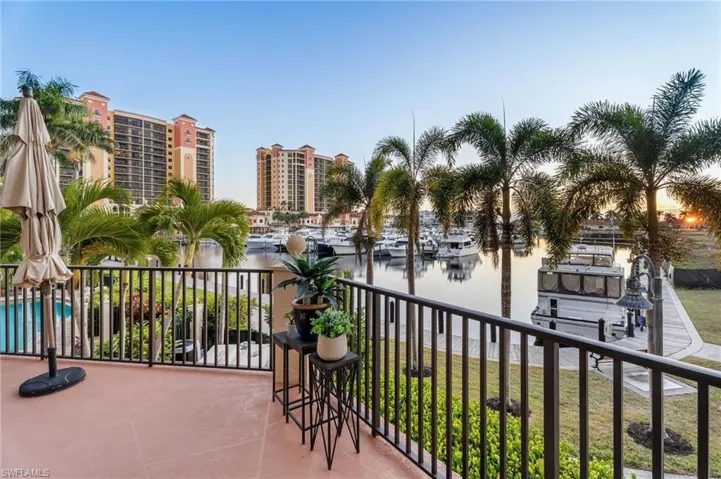 5702 Cape Harbour Dr 102, Cape Coral, Florida 33914
