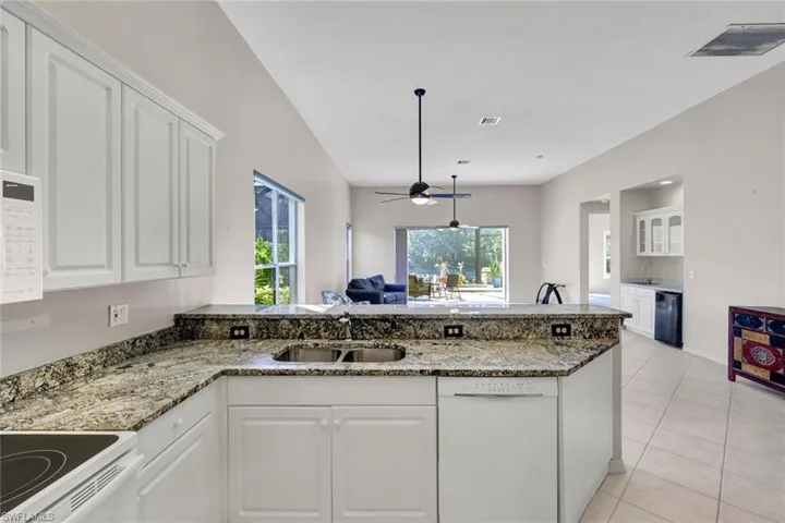 12646 Hunters Lakes Ct, Bonita Springs, Florida 34135