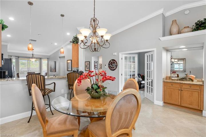Dining area with view to Bar