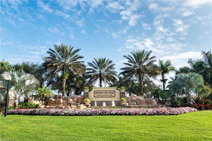Entrance to Heritage Bay Golf & Country Club