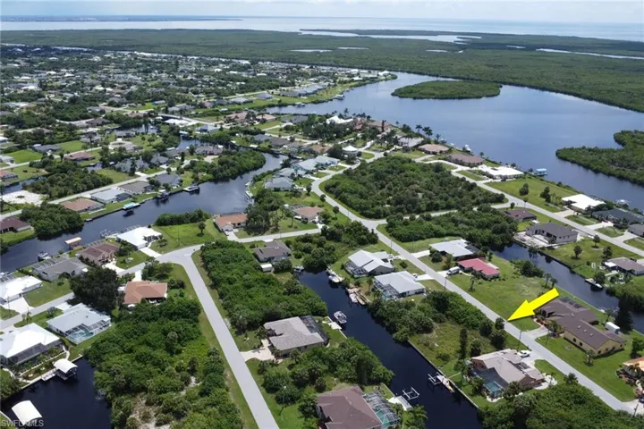 17382 Foremost Ln, Port Charlotte, Florida 33948