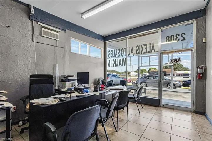 2308 Fowler St, Fort Myers, Florida 33901