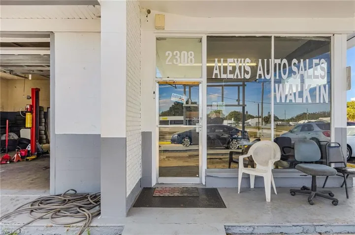 2308 Fowler St, Fort Myers, Florida 33901